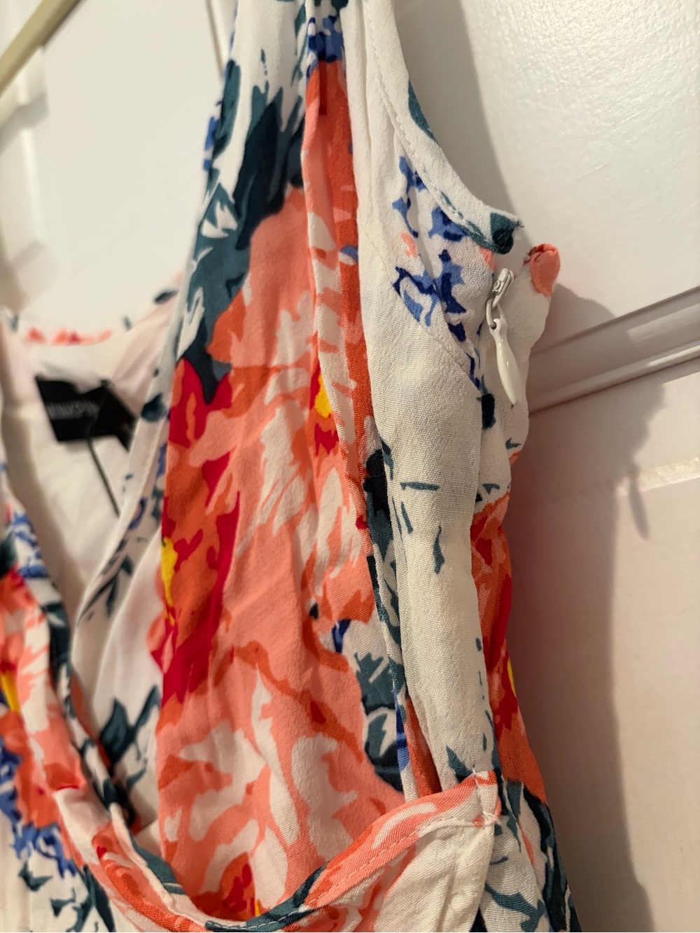 NWT MINKPINK Little Blooms Floral Maxi Dress - Picture 9 of 11
